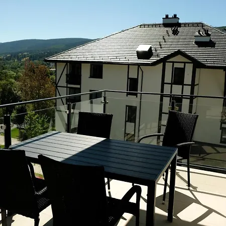 Apartamenty Rebergen W Kompleksie Apartamenty Piano Świeradów-Zdrój Esterno foto